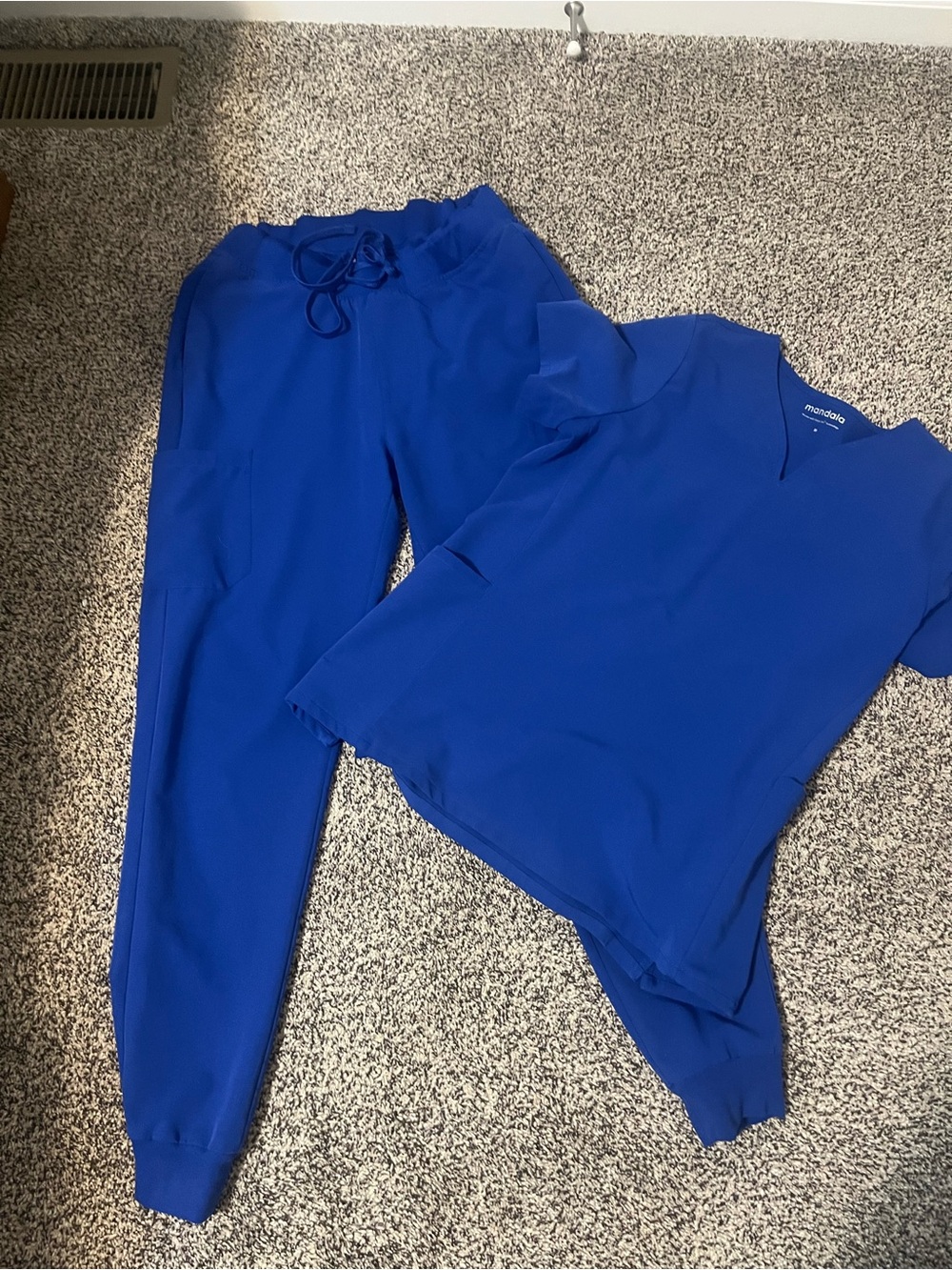 Mandala women’s  V-Neck Scrub Top & Drawstring Pants Set - Royal Blue